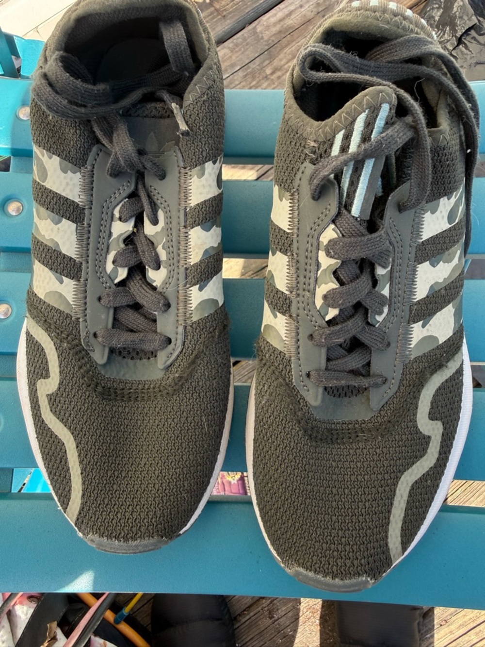 Men's Olive Green Camo Lace-Up Sneakers